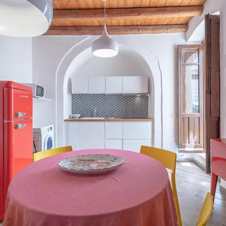 Apartament Alagona, Three Minutes Walk From The Sea